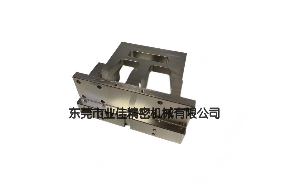 怎样镌汰零件机加工时变形步伐？？